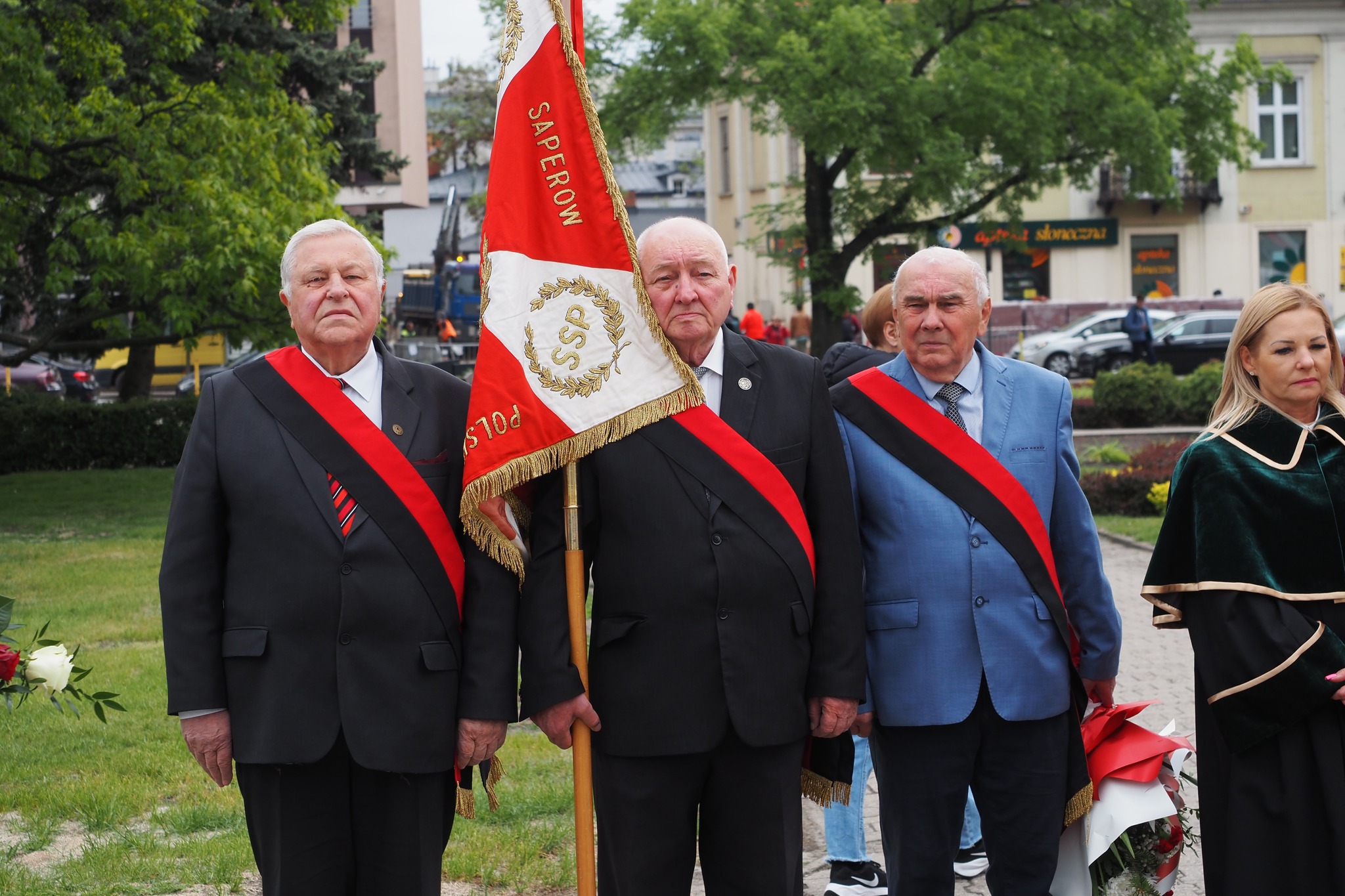 saperzy dzien zwy